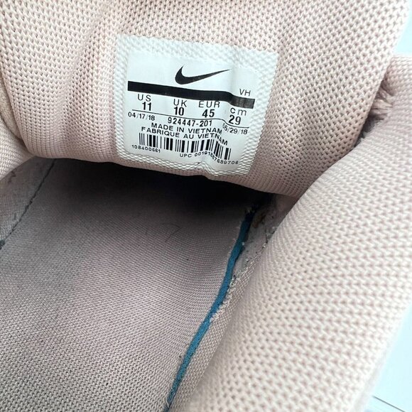 Nike Air Max 90 Ultra 2.0 Women Size 11 924447-201 Particle Beige Suede Shoes - Picture 13 of 14